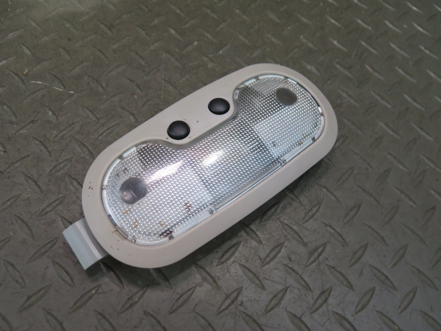 2003-2007 Hummer H2 Overhead Roof Dome Interior Light Lamp VC9625