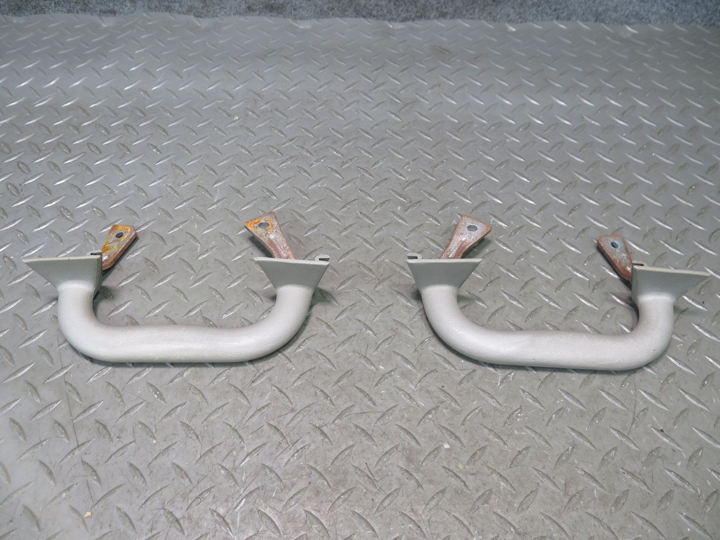 2003-2007 Hummer H2 Left & Right A B Pillar Roof Grip Grab Handle Set of 7