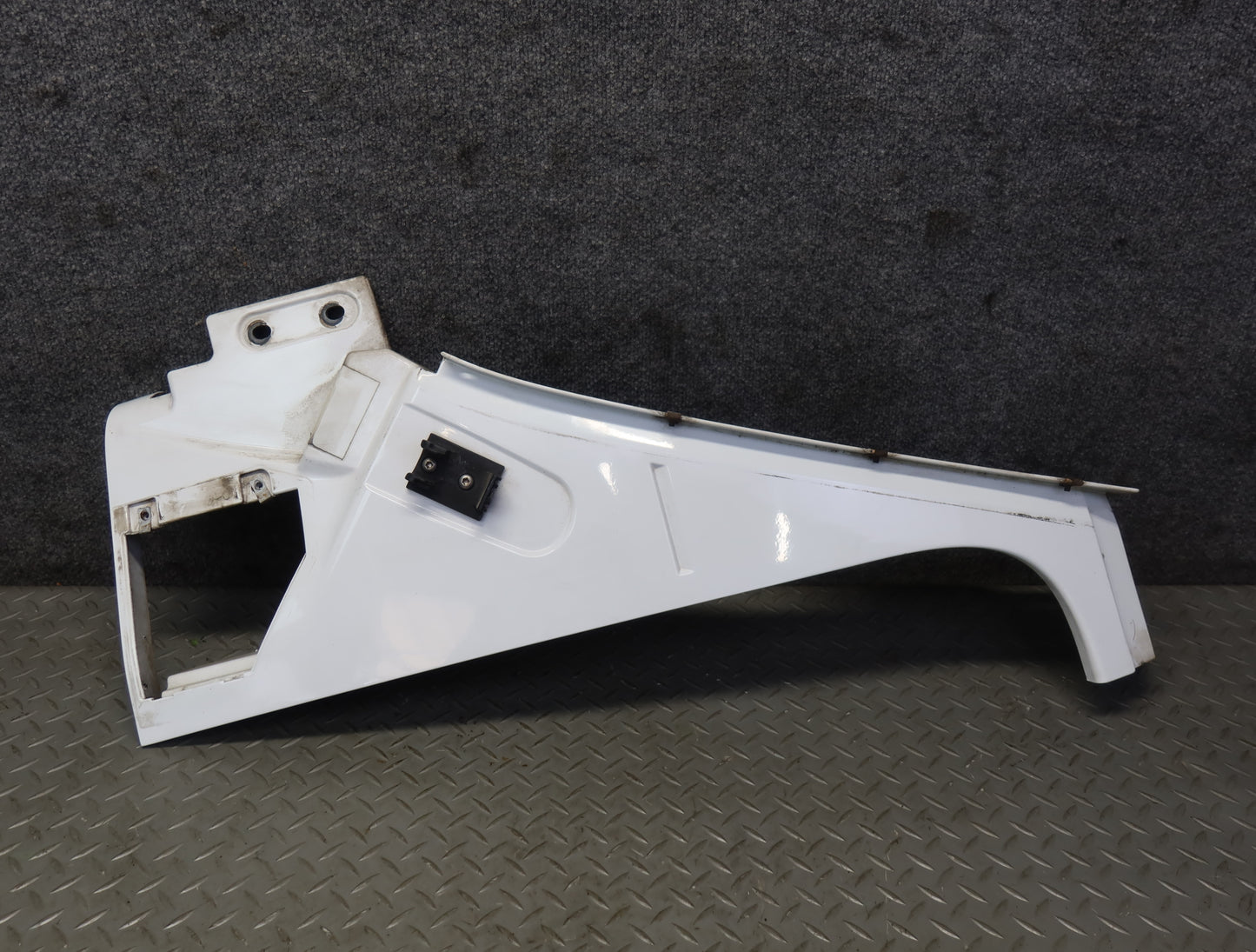 2003-2007 Hummer H2 Front Right Fender Shell Panel Cover Olympic White 15062998