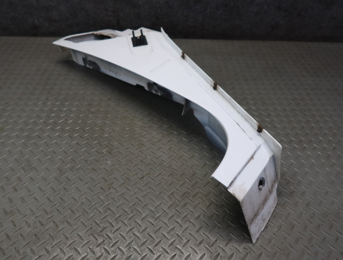2003-2007 Hummer H2 Front Right Fender Shell Panel Cover Olympic White 15062998