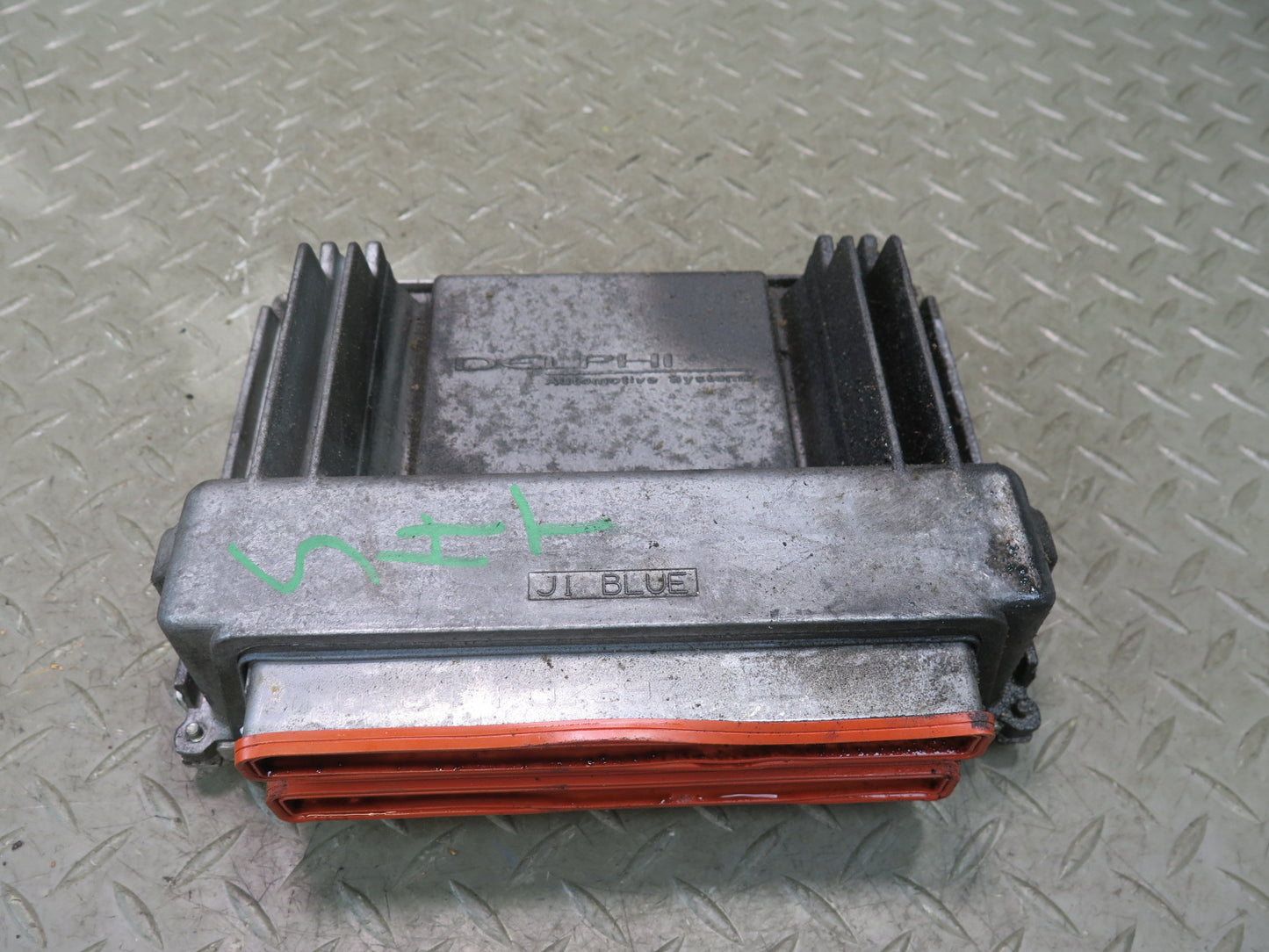 2004 Hummer H2 6.0L LQ4 Engine ECU ECM Computer Control Module 12586242