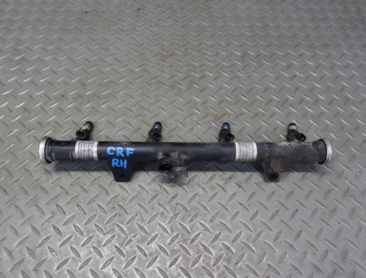 03-04 Chevrolet SSR V8 5.3L Right Fuel Rail Pipe w Injectors Assy 51K Miles OEM