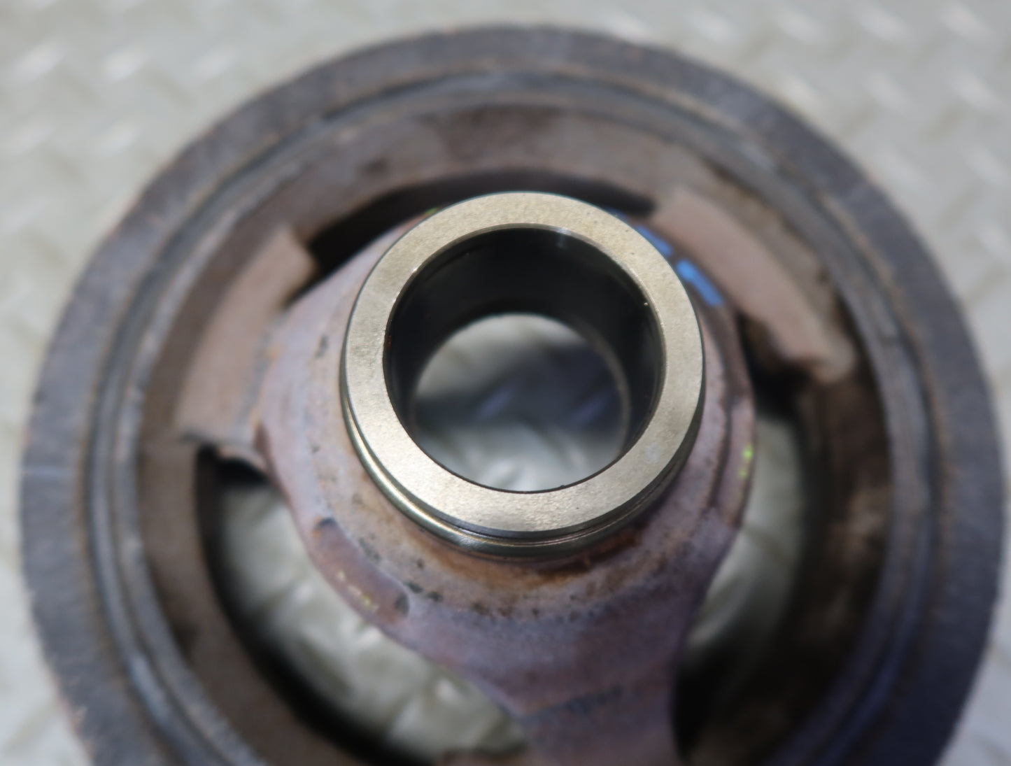 03-04 Chevrolet SSR 5.3 LM4 Engine Crankshaft Pulley Harmonic Balancer 51K OEM