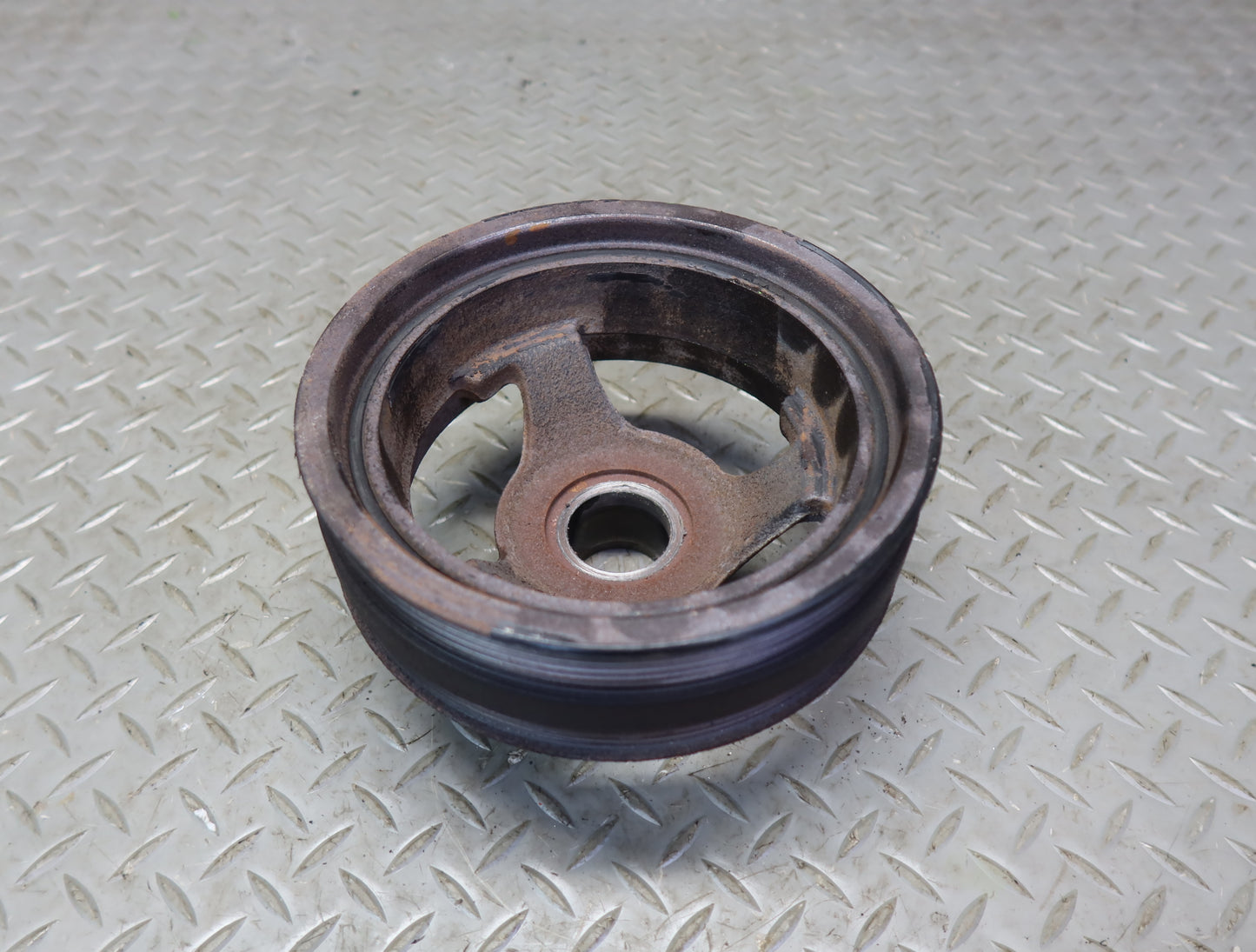 03-04 Chevrolet SSR 5.3 LM4 Engine Crankshaft Pulley Harmonic Balancer 51K OEM