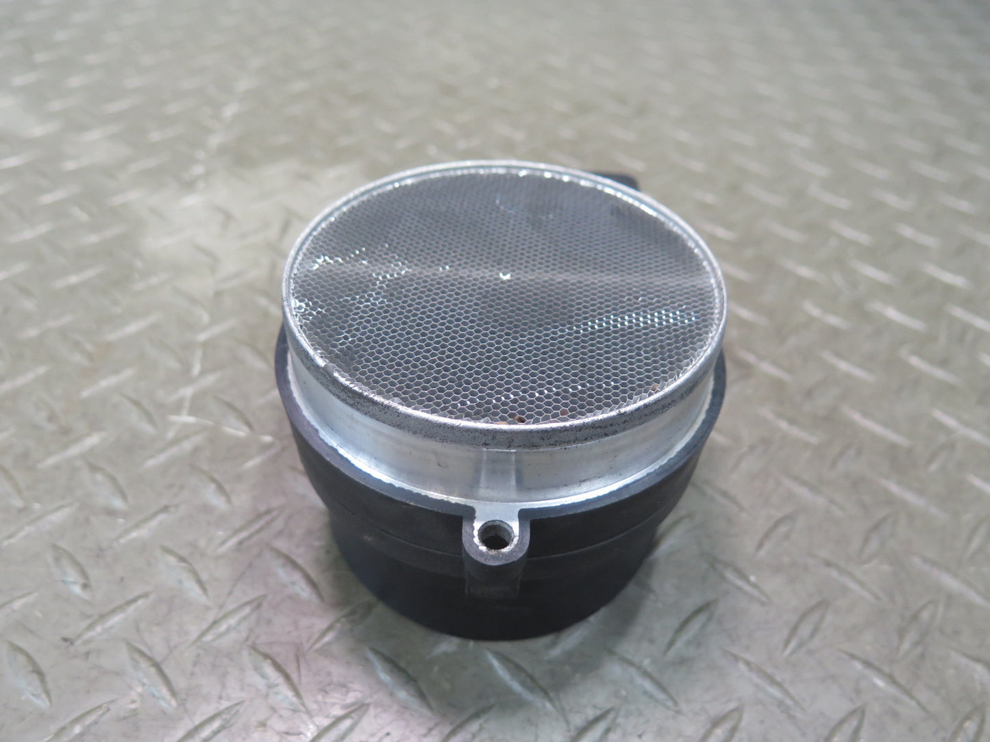 2003-2007 Hummer H2 Mass Air Flow Meter MAF Sensor