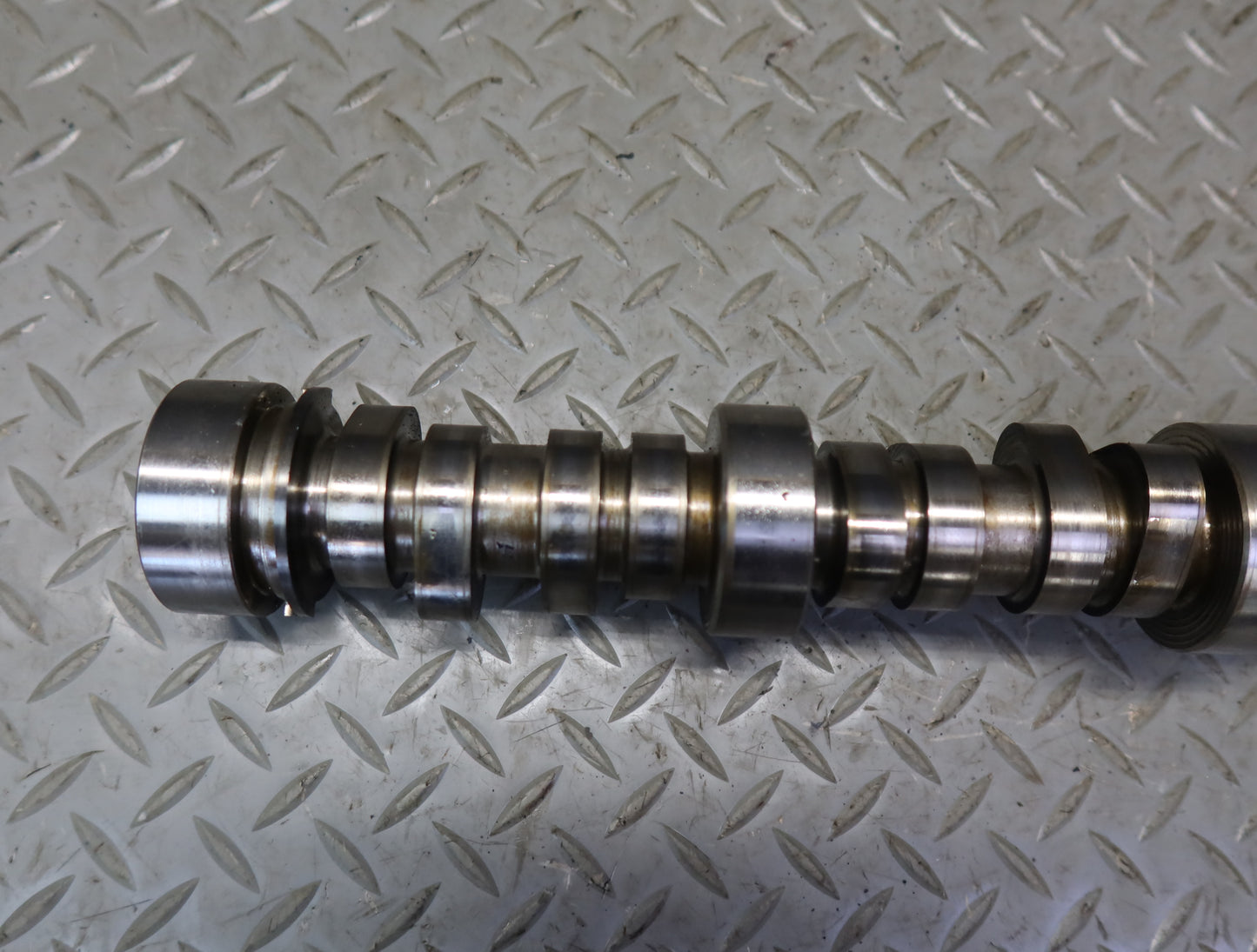 03-04 Chevrolet SSR V8 5.3L LM4 Engine Motor Camshaft 51K Miles OEM
