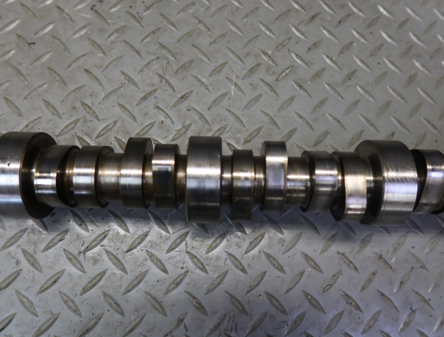 03-04 Chevrolet SSR V8 5.3L LM4 Engine Motor Camshaft 51K Miles OEM