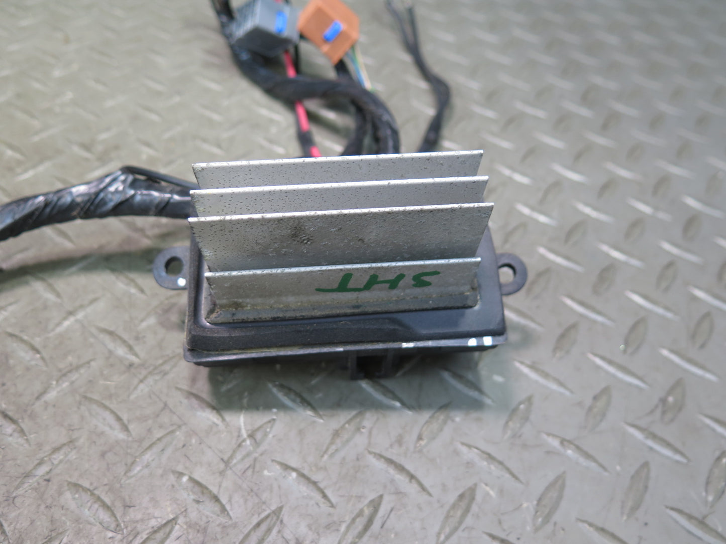 2003-2009 Hummer H2 A/C Air Heater Flap Door Servo Actuator Motor Wiring Set