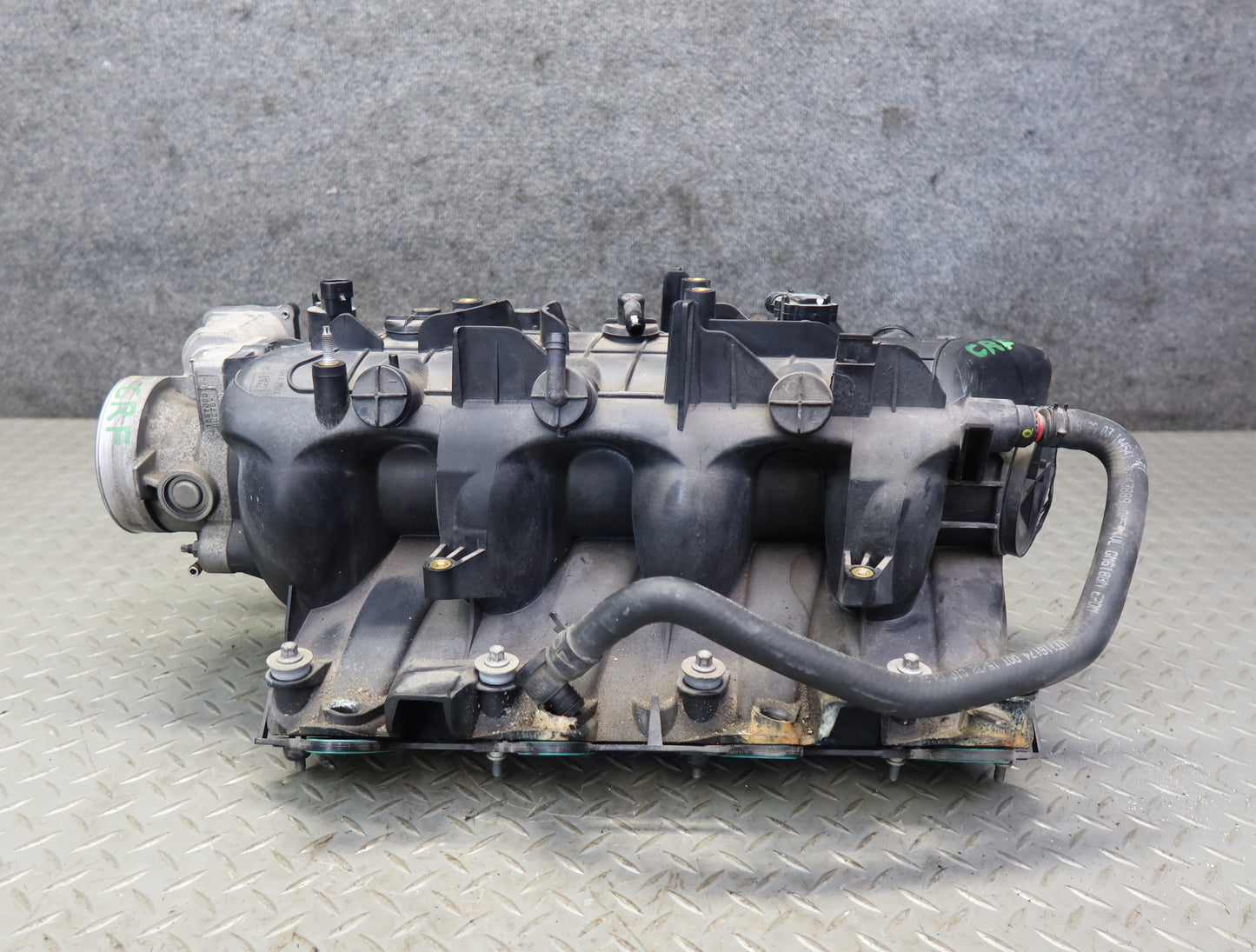 03-04 Chevrolet SSR 5.3L LM4 Engine Intake Manifold w Throttle Body 51K OEM