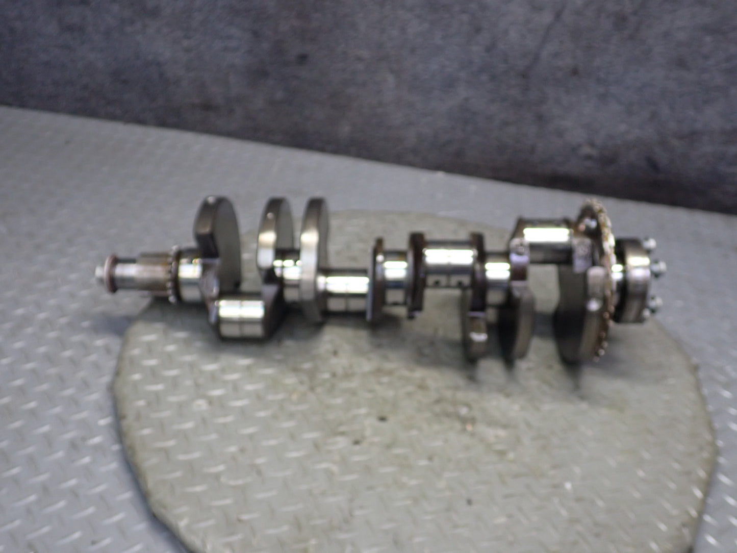 03-04 Chevrolet SSR V8 5.3L LM4 Engine Motor Crankshaft 51K Miles OEM