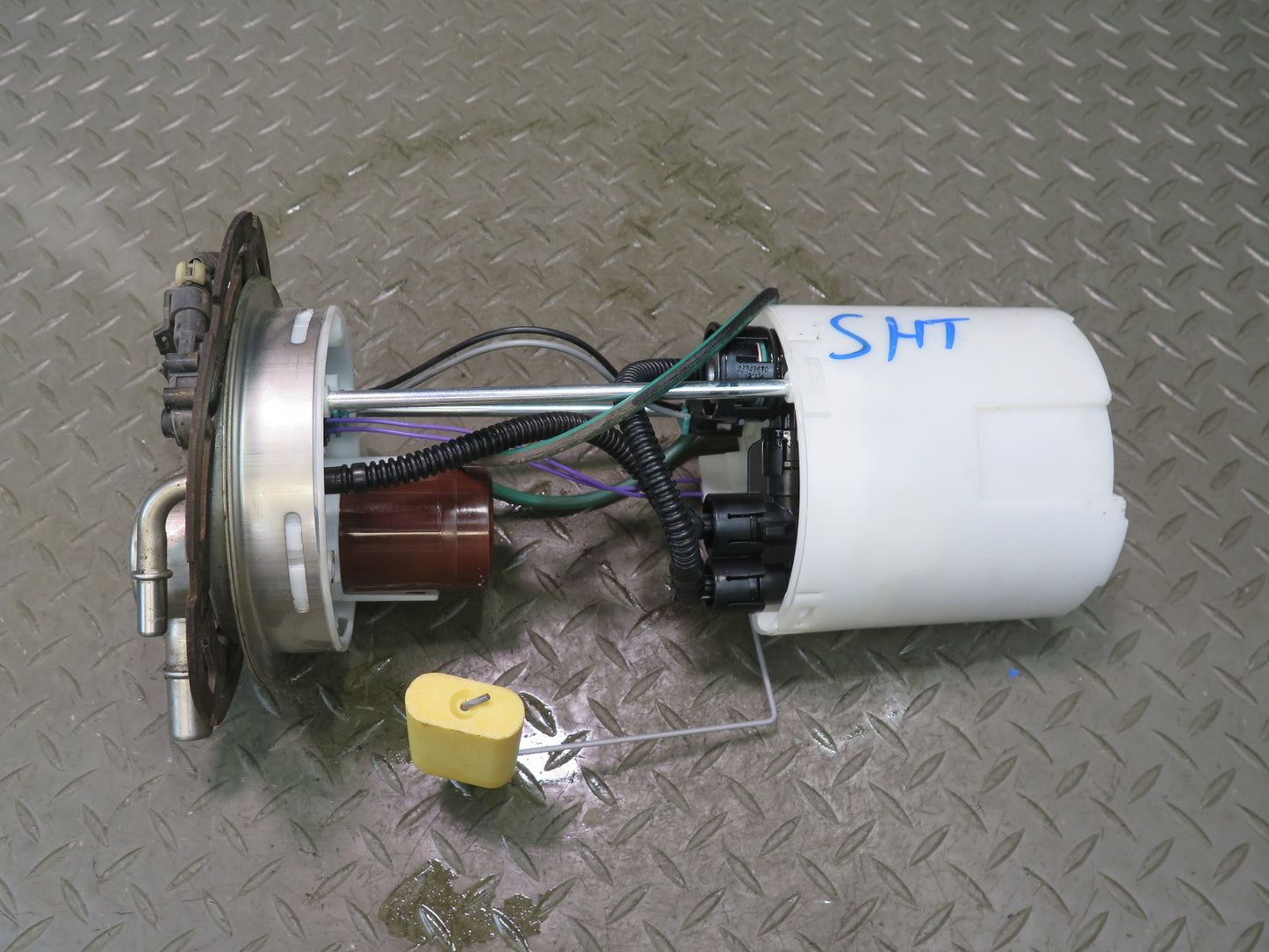 2004 Hummer H2 Fuel Pump Level Sensor Sending Unit Assembly