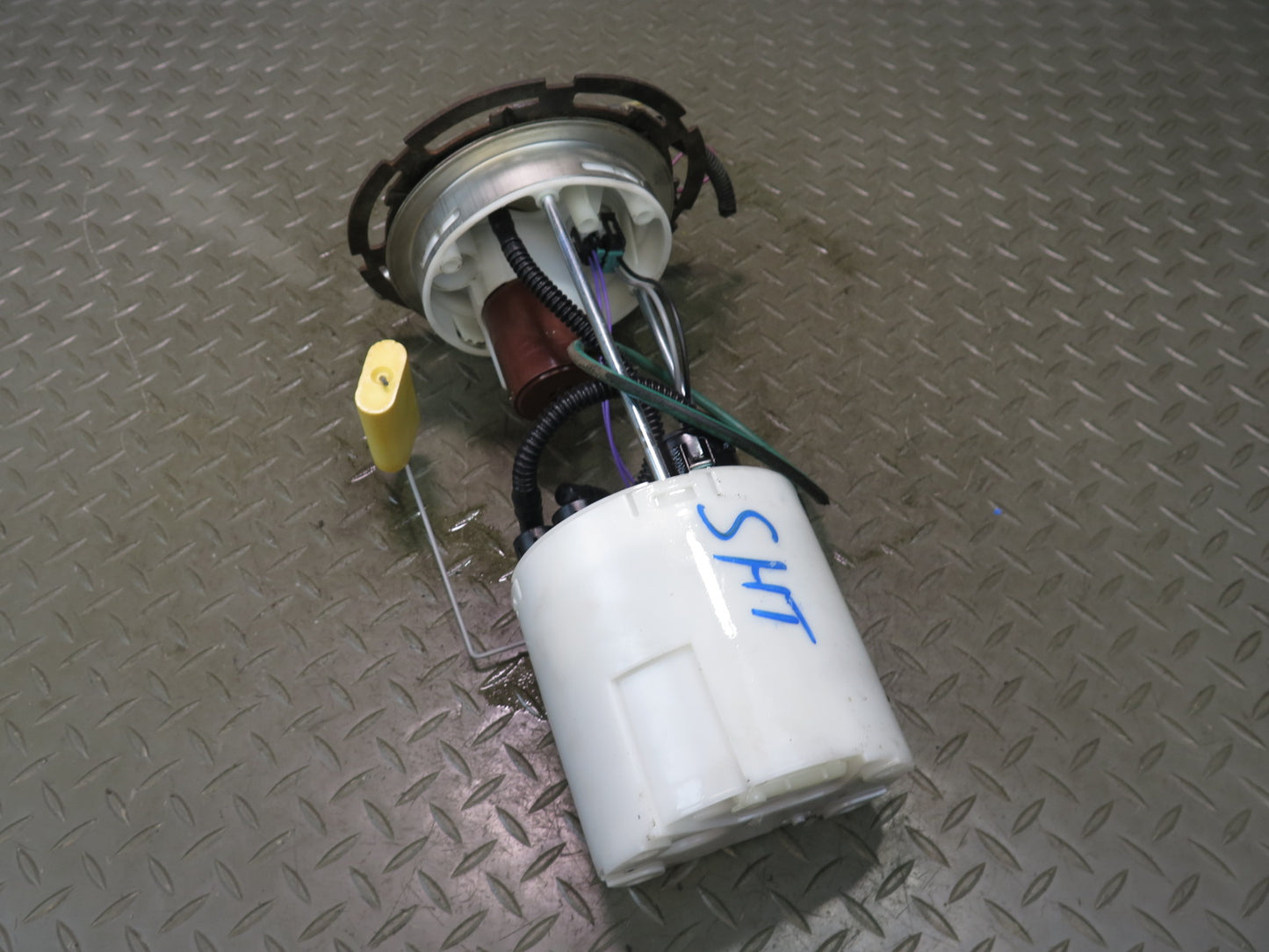 2004 Hummer H2 Fuel Pump Level Sensor Sending Unit Assembly
