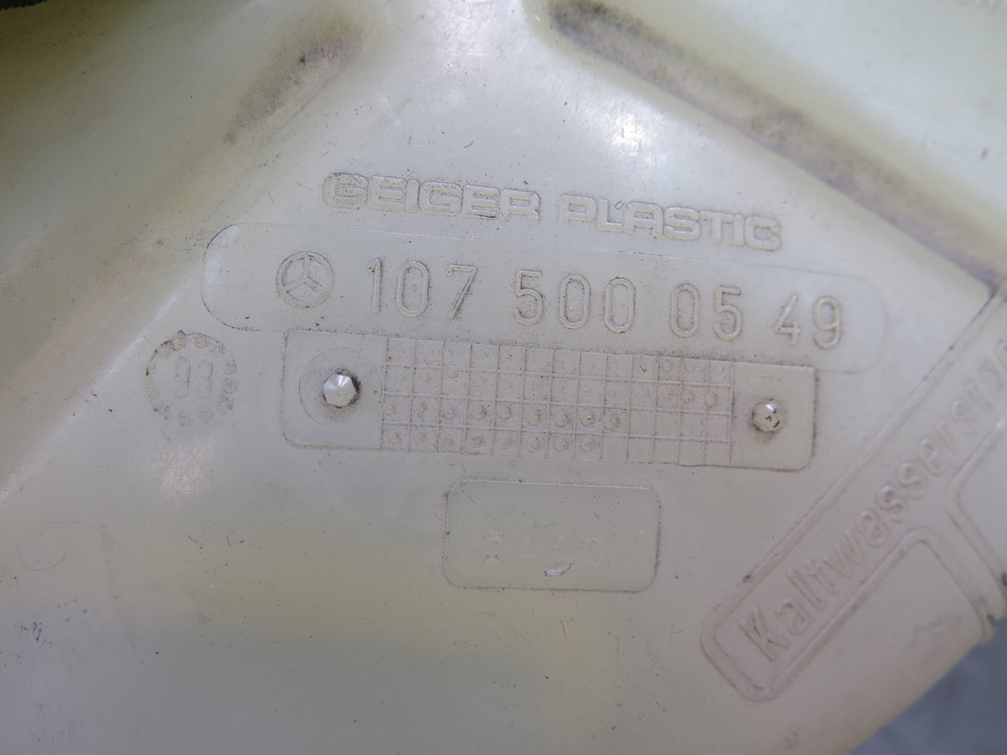 86-89 Mercedes R107 560SL Engine Coolant Expansion Overflow Reservoir Tank OEM