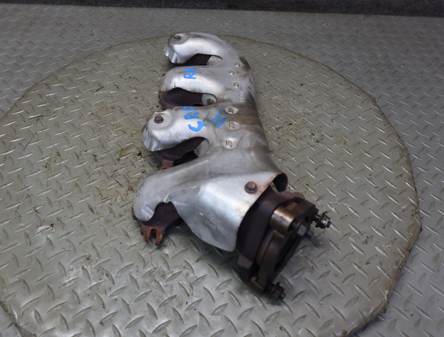 03-04 Chevrolet SSR V8 5.3L LM4 Left & Right Exhaust Manifold Header Set 51K OEM