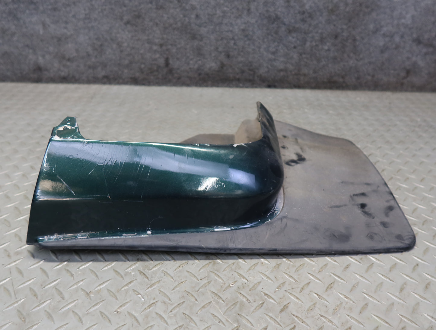 1996-1997 Lexus FZJ80L LX450 Rear Left MUD Flap Splash Guard