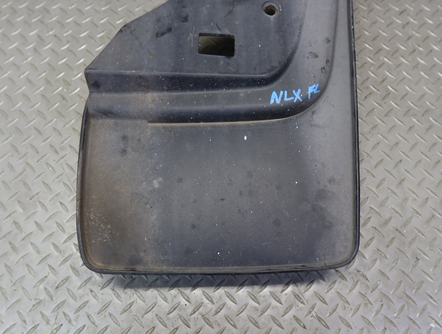 1996-1997 Lexus FZJ80L LX450 Rear Left MUD Flap Splash Guard
