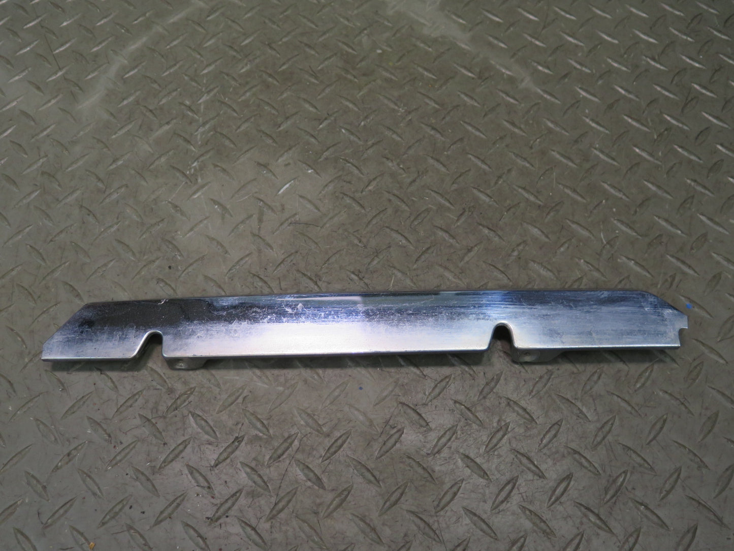 86-89 Mercedes R107 560SL Front Left Radiator Hood Grill Trim Molding Chrome OEM