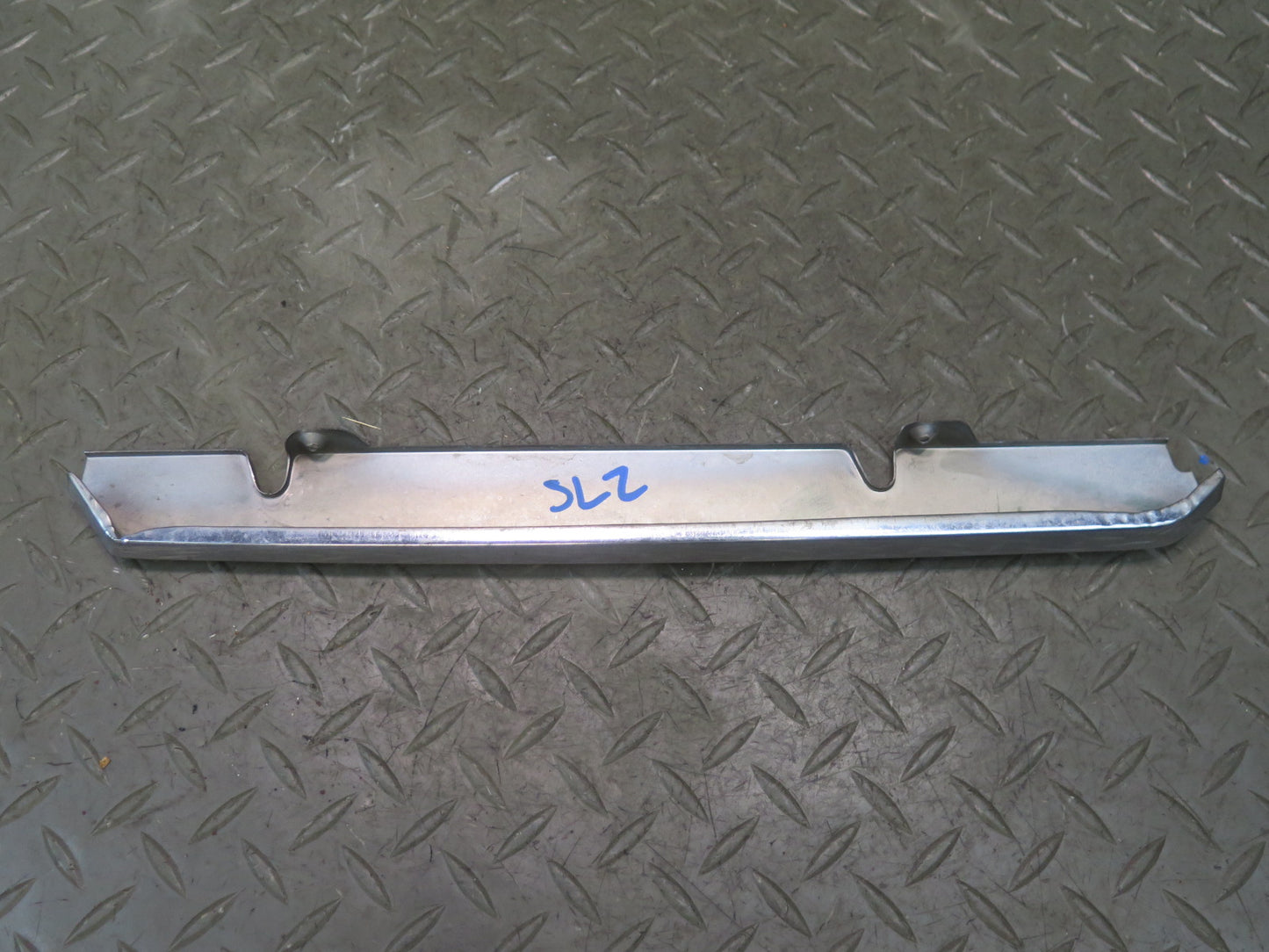 86-89 Mercedes R107 560SL Front Left Radiator Hood Grill Trim Molding Chrome OEM