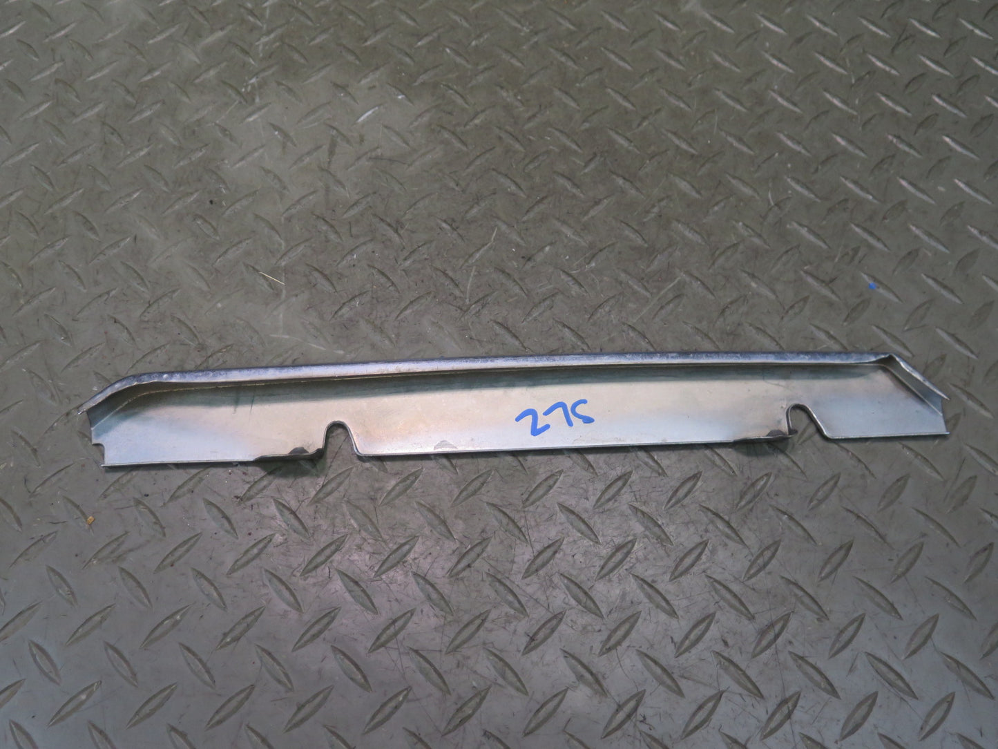 86-89 Mercedes R107 560SL Front Left Radiator Hood Grill Trim Molding Chrome OEM