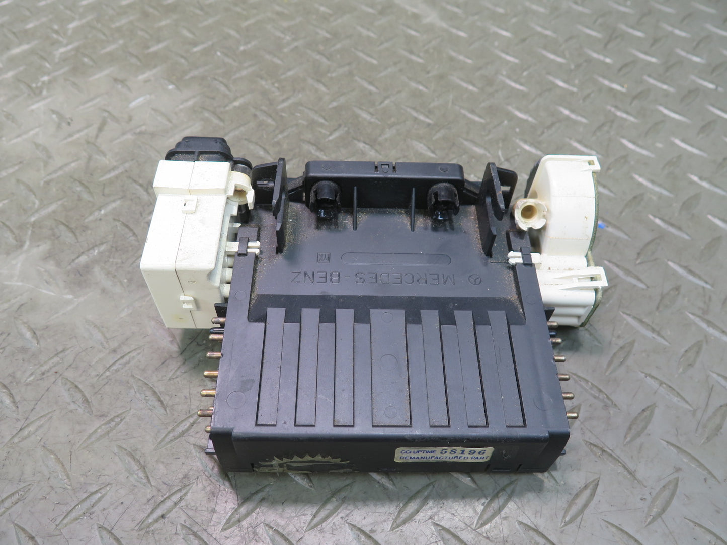 86-89 Mercedes R107 560SL A/C Heater Climate Control Switch Panel 1078302785 OEM