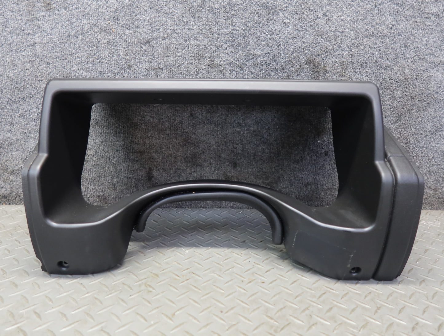 03-07 Hummer H2 Dash Instrument Cluster Speedometer Bezel Trim Panel 15177439
