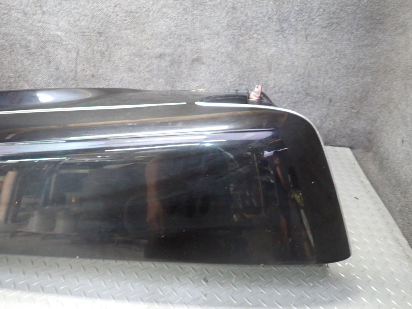 73-89 Mercedes R107 560SL Front Left Fender Shell Cover Panel Black OEM