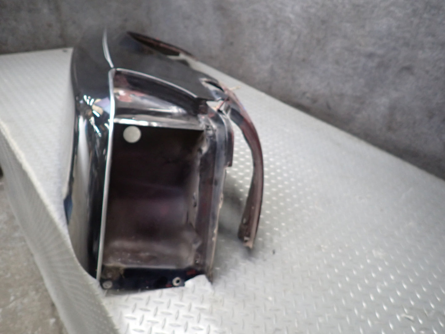 73-89 Mercedes R107 560SL Front Left Fender Shell Cover Panel Black OEM