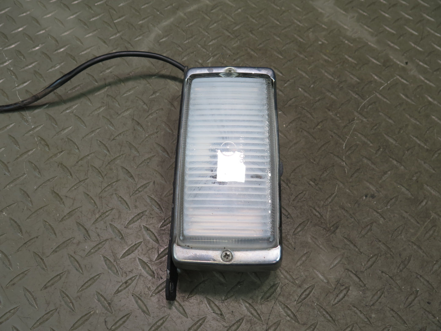 73-89 Mercedes R107 560SL Set of 2 Front Left & Right Fog Light Lamp OEM
