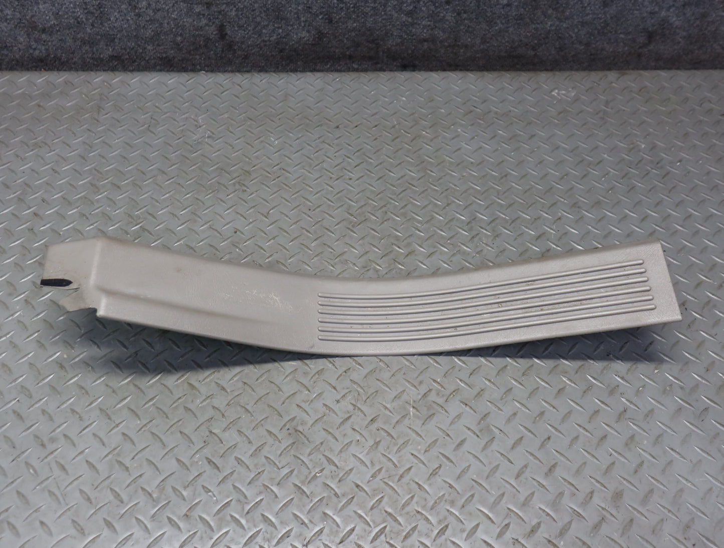2003-2007 Hummer H2 Rear Left & Right Door Scuff Sill Plate Trim Panel Set of 2