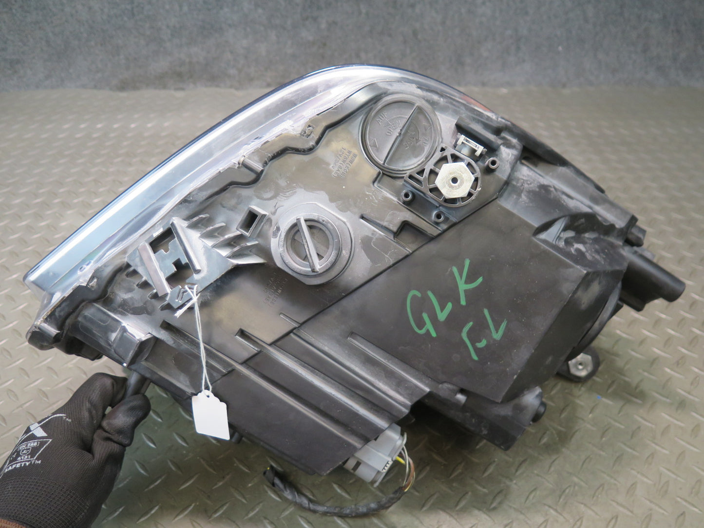 2012-2016 Mercedes R172 SLK Front Left Driver Side Halogen Headlight Lamp