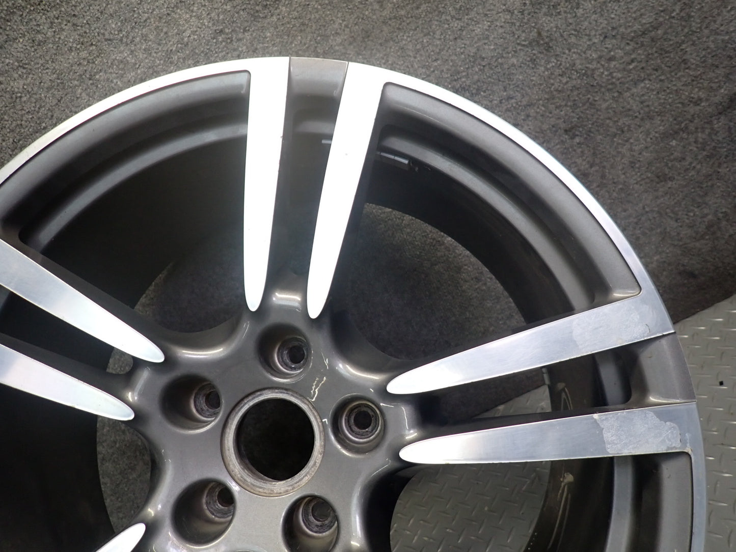 2011-2018 Porsche Cayenne 958 Alloy R21" Wheel Rim 21x10J ET50 7P5601025M
