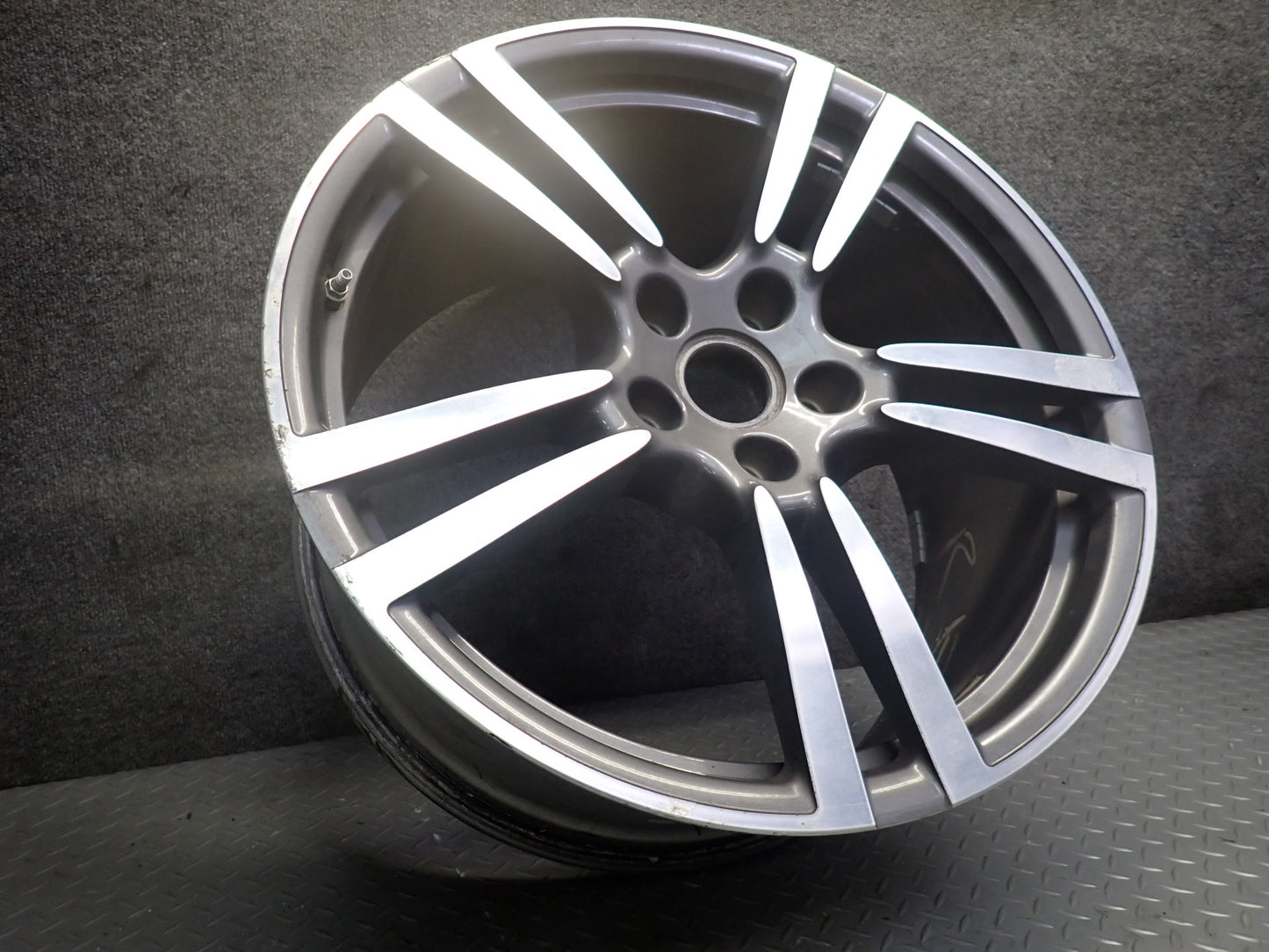 2011-2018 Porsche Cayenne 958 Alloy R21" Wheel Rim 21x10J ET50 7P5601025M
