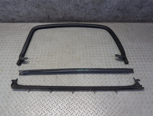 2003-2007 Hummer H2 Front Left Door Window Channel Weatherstrip Seal Set of 3