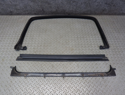 2003-2007 Hummer H2 Rear Left Door Window Channel Weatherstrip Seal Set of 3