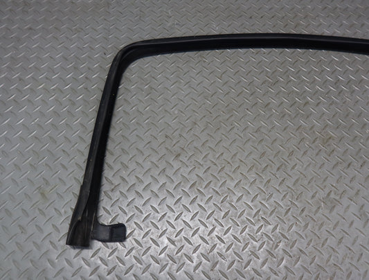2003-2007 Hummer H2 Rear Left Door Window Channel Weatherstrip Seal Set of 3