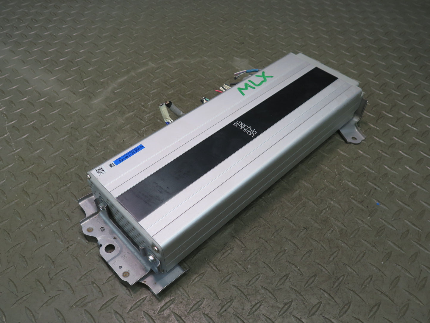 2008-2010 Lexus URJ201L LX570 Mark Levinson Audio Amplifier AMP 86280-0W190