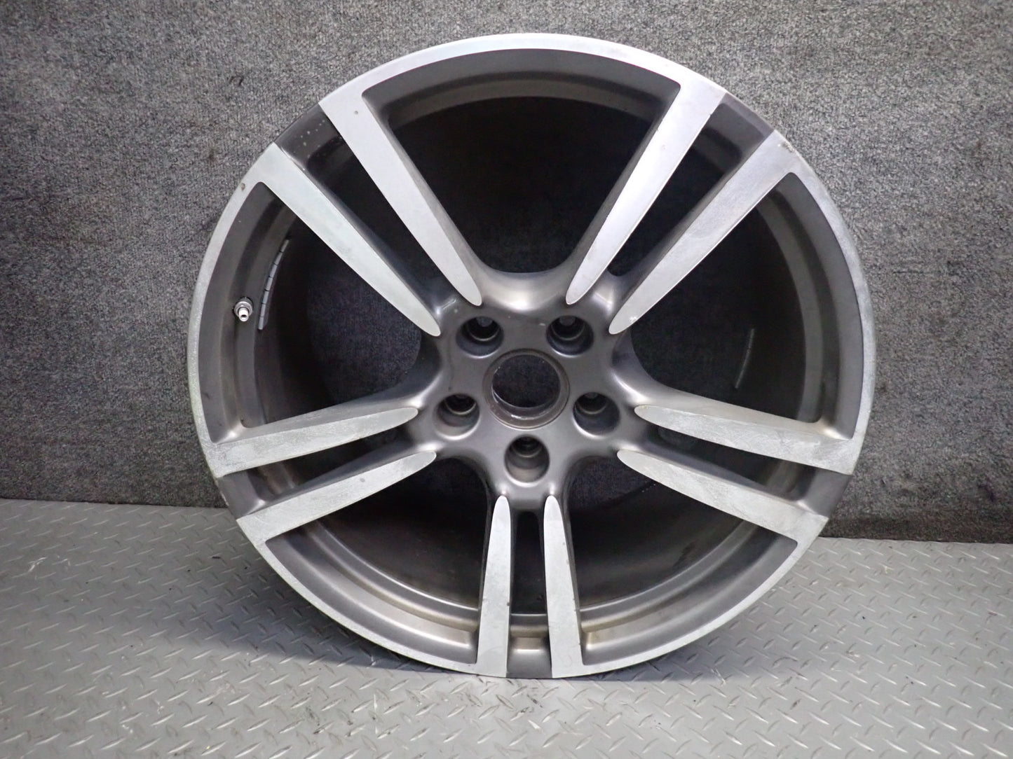 2011-2018 Porsche Cayenne 958 Alloy R21" Wheel Rim 21x10J ET50 7P5601025M