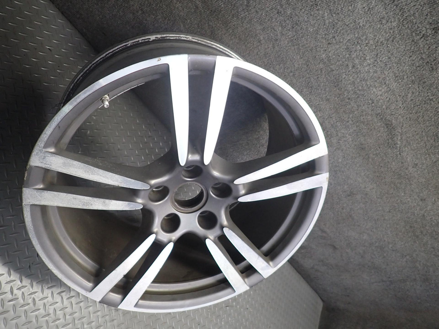 2011-2018 Porsche Cayenne 958 Alloy R21" Wheel Rim 21x10J ET50 7P5601025M