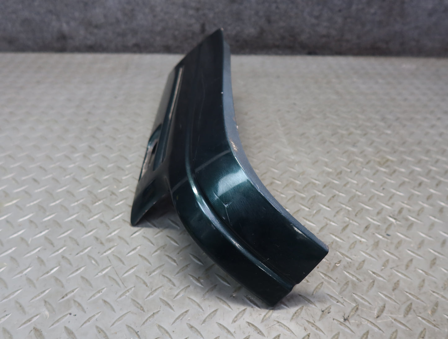 1996-1997 Lexus FZJ80L LX450 Rear Right Quarter Trim Panel Molding Green