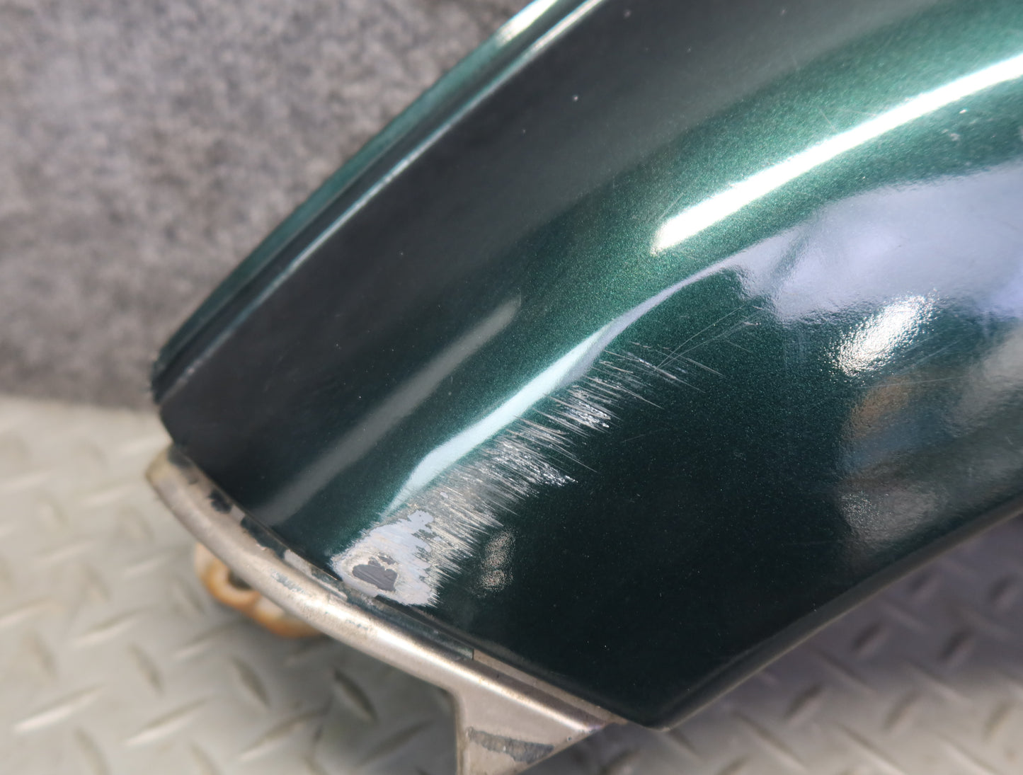 1996-1997 Lexus FZJ80L LX450 Rear Right Wheel Arch Flare Molding Trim Green