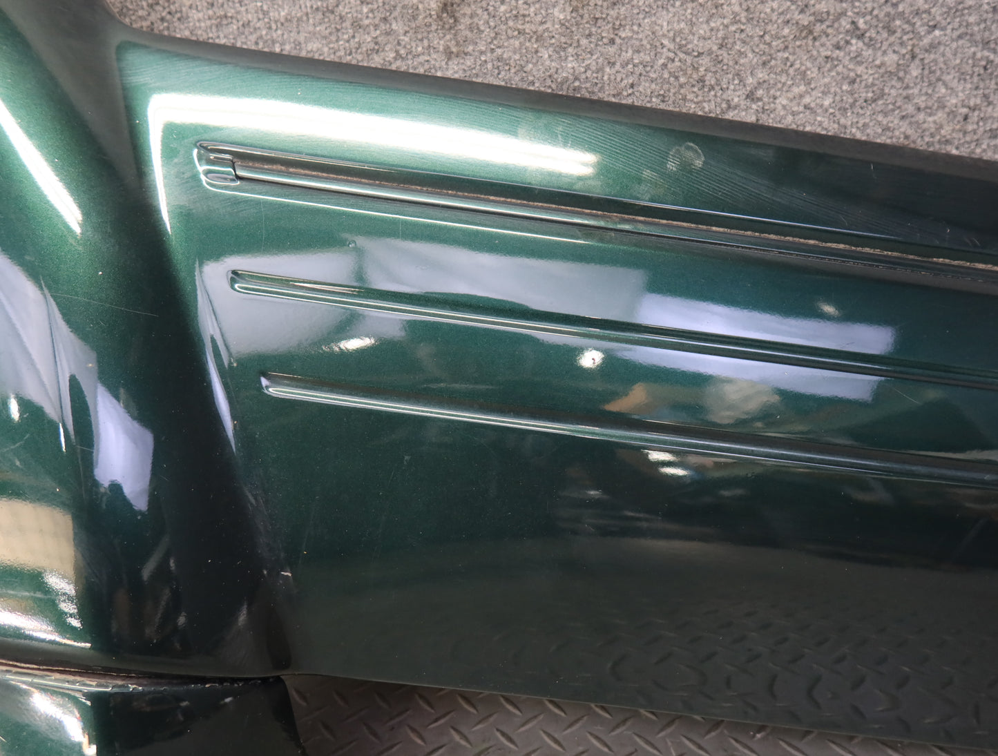 96-97 Lexus FZJ80L LX450 Rear Right Door Wheel Arch Molding Trim Panel Green