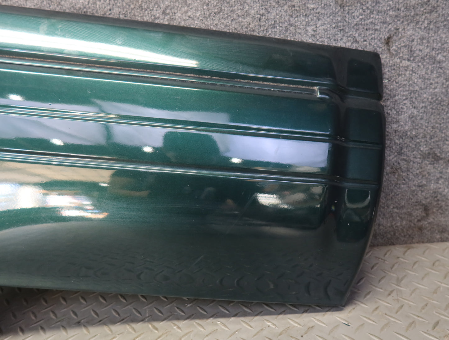 96-97 Lexus FZJ80L LX450 Rear Right Door Wheel Arch Molding Trim Panel Green