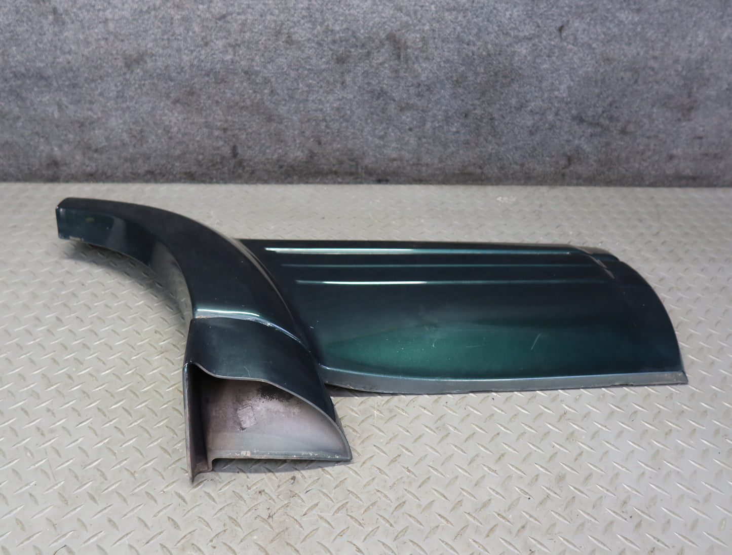 96-97 Lexus FZJ80L LX450 Rear Right Door Wheel Arch Molding Trim Panel Green
