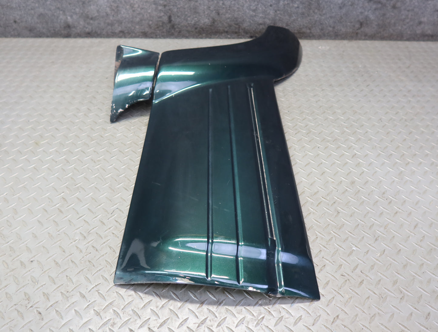 96-97 Lexus FZJ80L LX450 Rear Right Door Wheel Arch Molding Trim Panel Green
