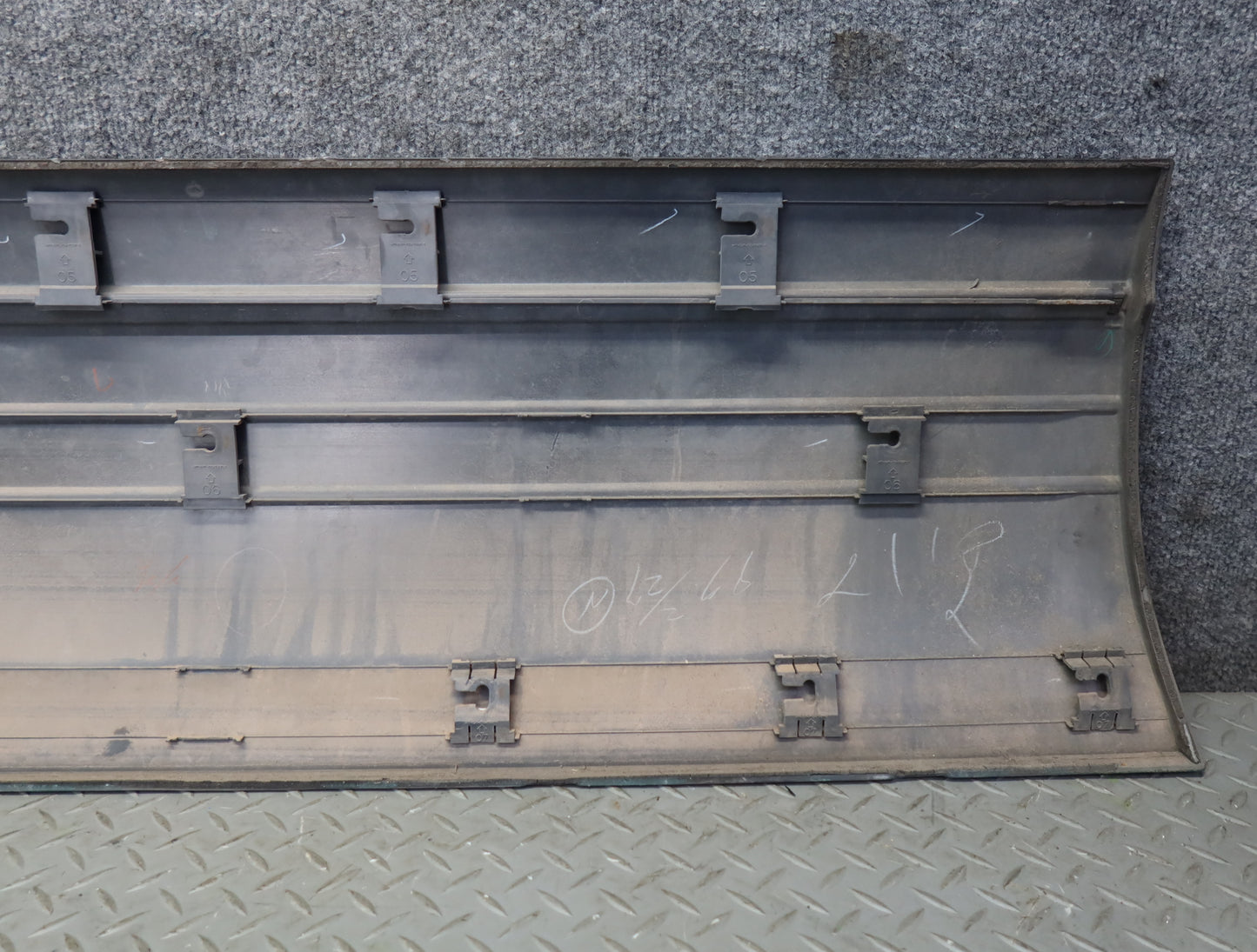 96-97 Lexus FZJ80L LX450 Front Right Door Molding Trim Panel Green