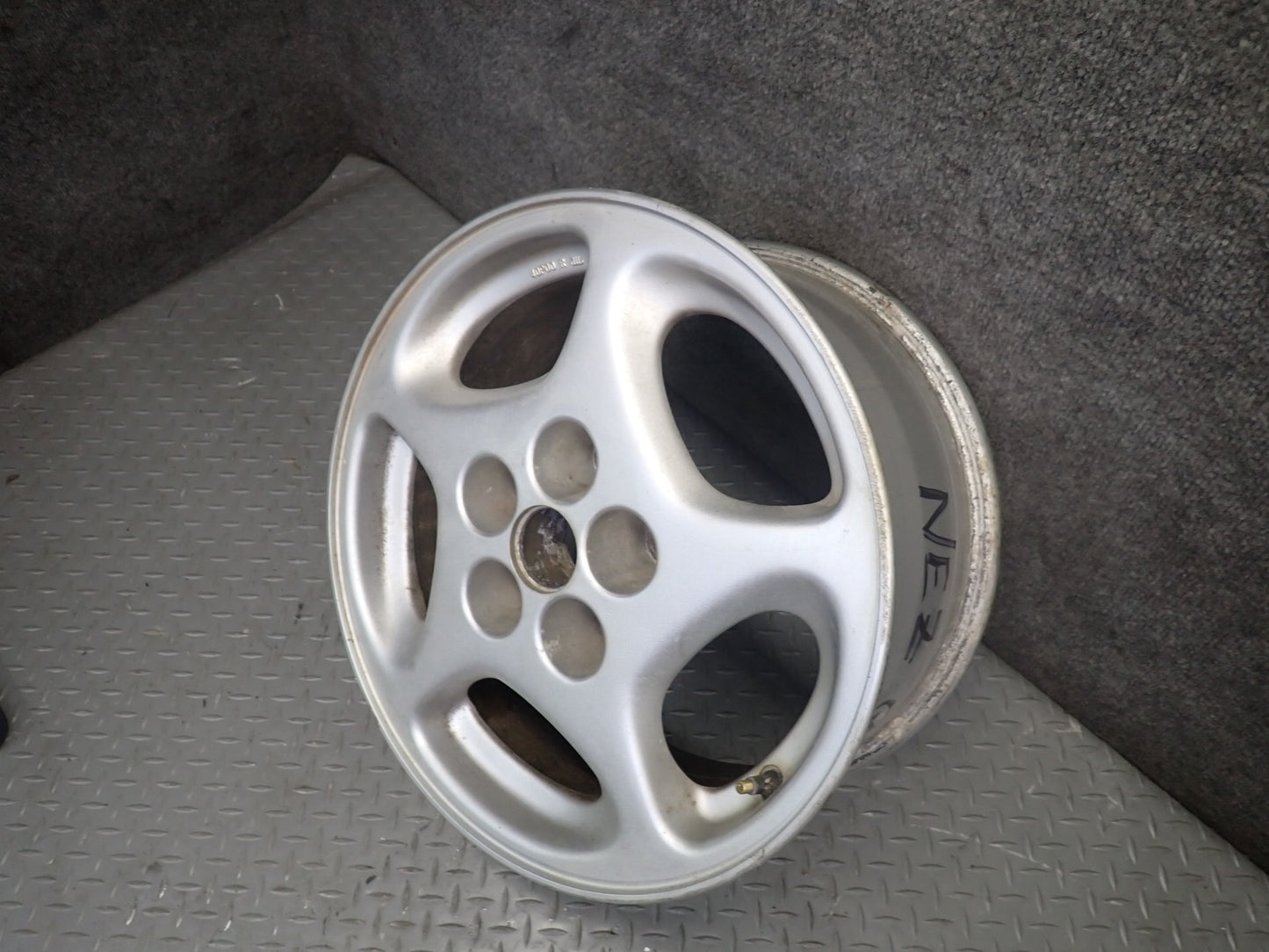 90-96 Nissan Z32 300ZX Right Alloy R16 16" Wheel Rim 16x7.5J ET45 OEM