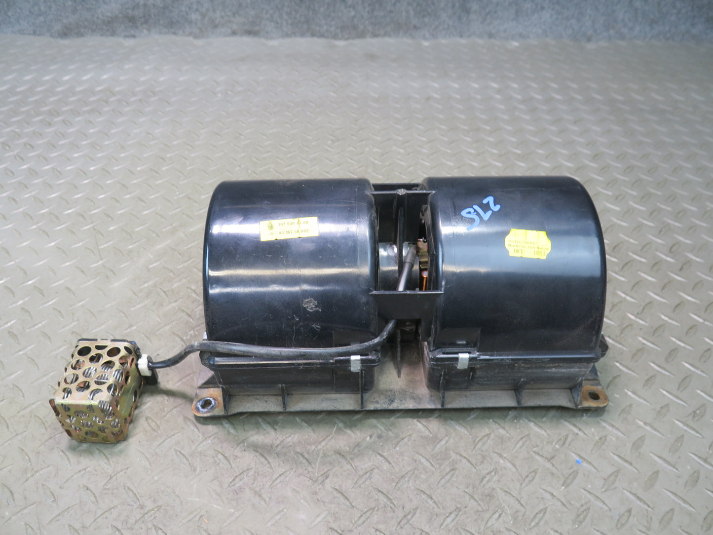 86-89 Mercedes R107 560SL A/C Heater Blower Motor Fan w Resistor OEM