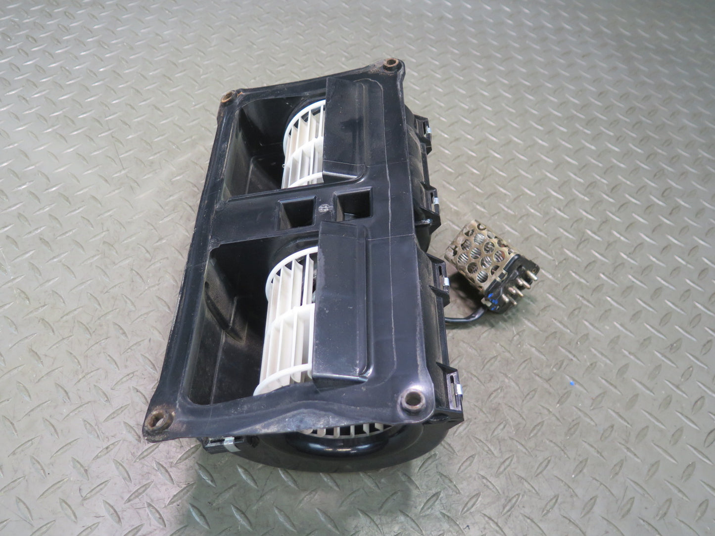 86-89 Mercedes R107 560SL A/C Heater Blower Motor Fan w Resistor OEM