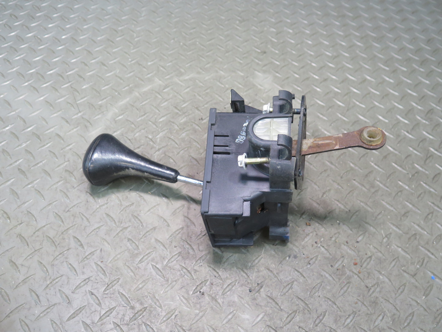 86-89 Mercedes R107 560SL A/T Automatic Transmission Shifter Selector OEM