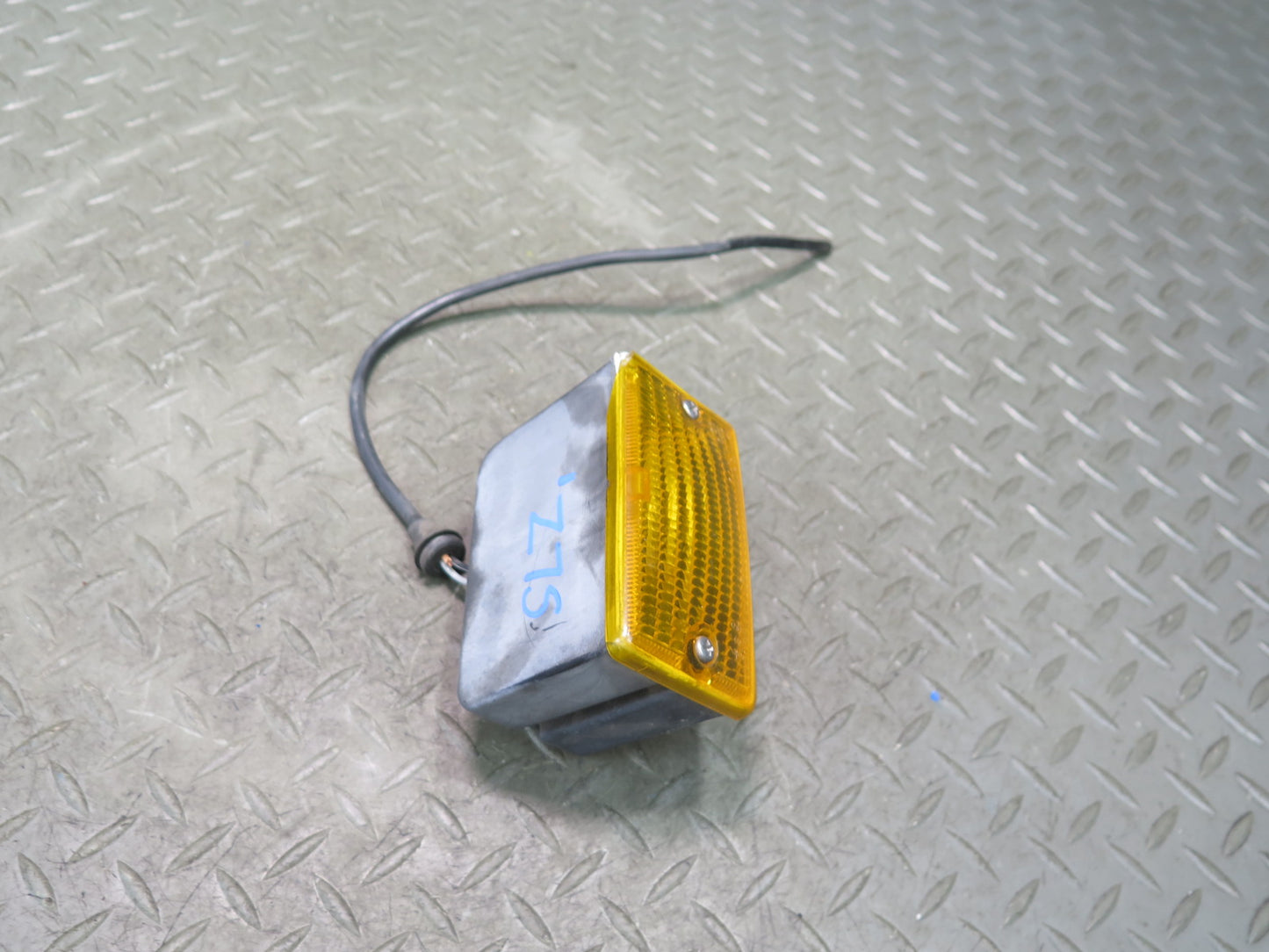 73-89 Mercedes R107 Set of 2 Front Bumper Left & Right Turn Signal Light OEM
